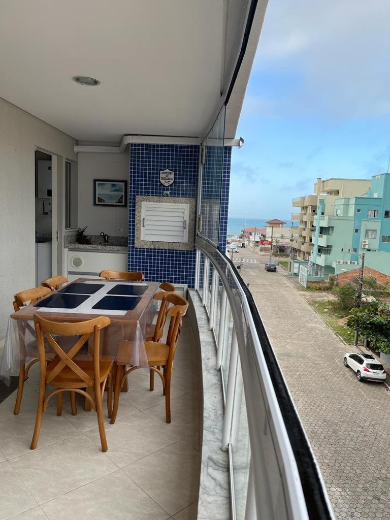 בומבינאס Ed Monaco, 150 Metros Da Praia De Bombas מראה חיצוני תמונה