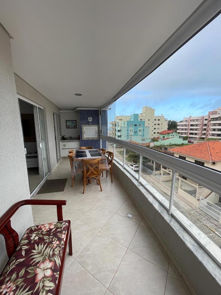 בומבינאס Ed Monaco, 150 Metros Da Praia De Bombas מראה חיצוני תמונה