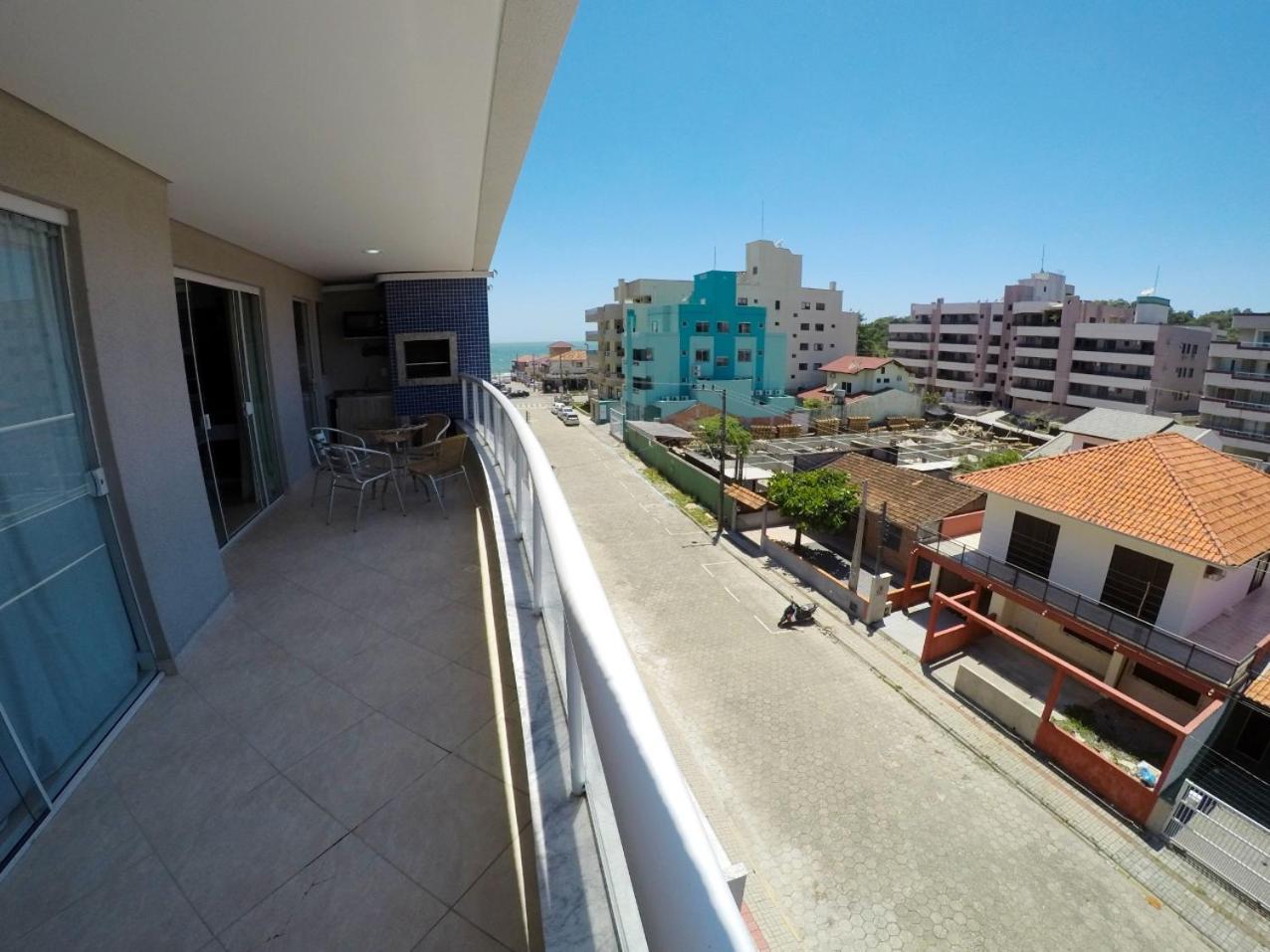 בומבינאס Ed Monaco, 150 Metros Da Praia De Bombas מראה חיצוני תמונה